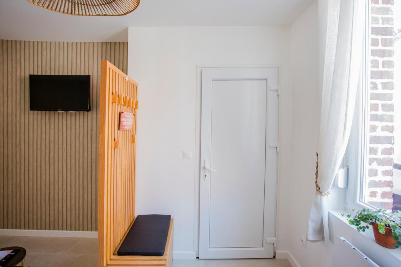 Ideal Pro & Couple - 2 Logements Theme Boho Chic Rdc & Dandy 1Er Etage - Quartier Calme - Jardin - Wifi Hd - Smart Tv - Parking Gratuit - Proche Centre & Transports - Ask Home Валансьєнн Екстер'єр фото